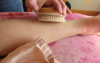 Dry Brushing Leg