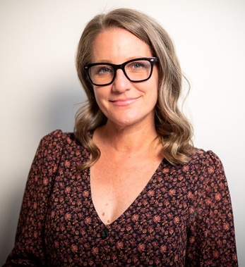 Melissa Porras is a Nurse Practitioner and Board-Certified Nurse Midwife, specializing in women’s health, wellness and evidence-based practices for menopause management.
