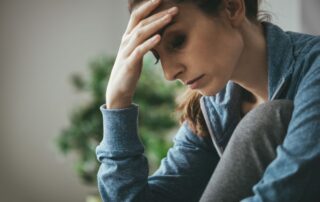 Mast Cell Activation Syndrome (MCAS). One month, you’re struggling with intense bloating and sudden food sensitivities. The next month, the gut issues calm down, but suddenly you’re dealing with random skin flushing, unexplainable brain fog, or a sudden spike in physical anxiety that seems to come out of nowhere.